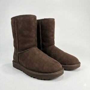 UGG womens classic shearling boots brown size 9